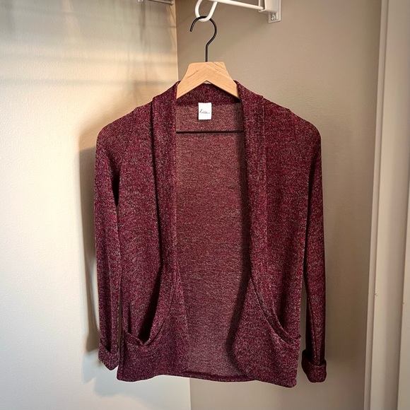 • Kirra Magenta & Gray Marbled Knit Open Cardigan • - Picture 6 of 7